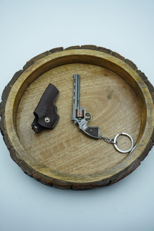 Revolver Gun-Shaped Metal Keychain