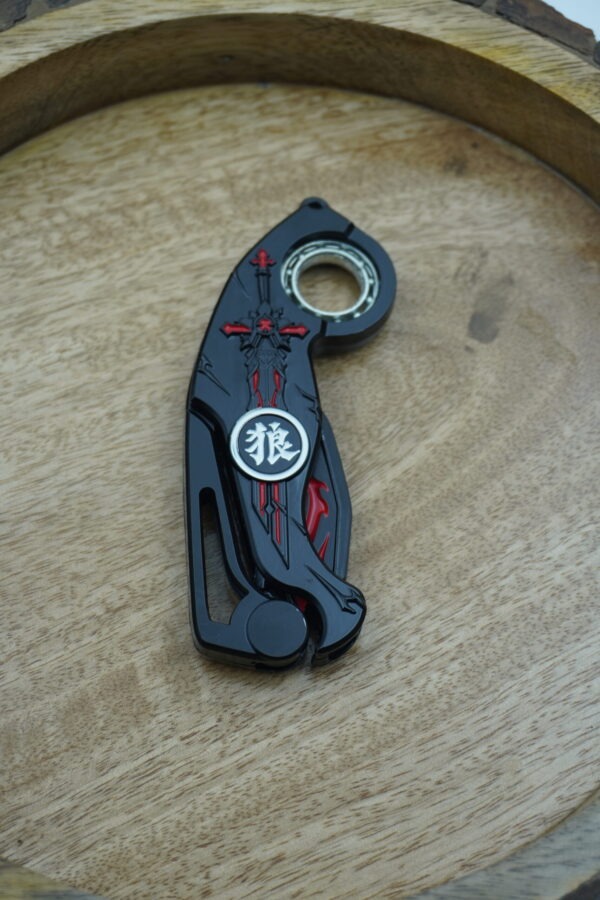AG-K-07-B-scaled-1.jpg Anime-Themed Karambit Knife