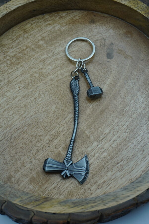 AG-K-14-C-scaled-1.jpg Axe Keychain