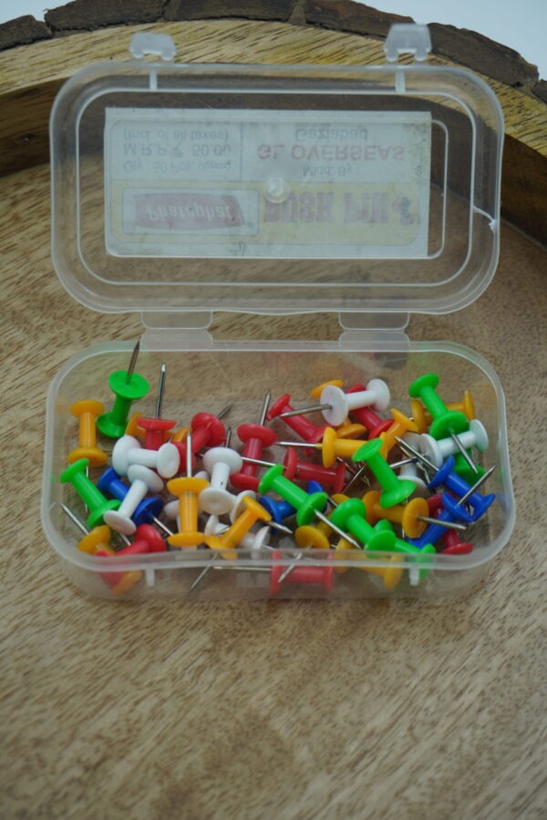 Multi-Color Push Pins Set