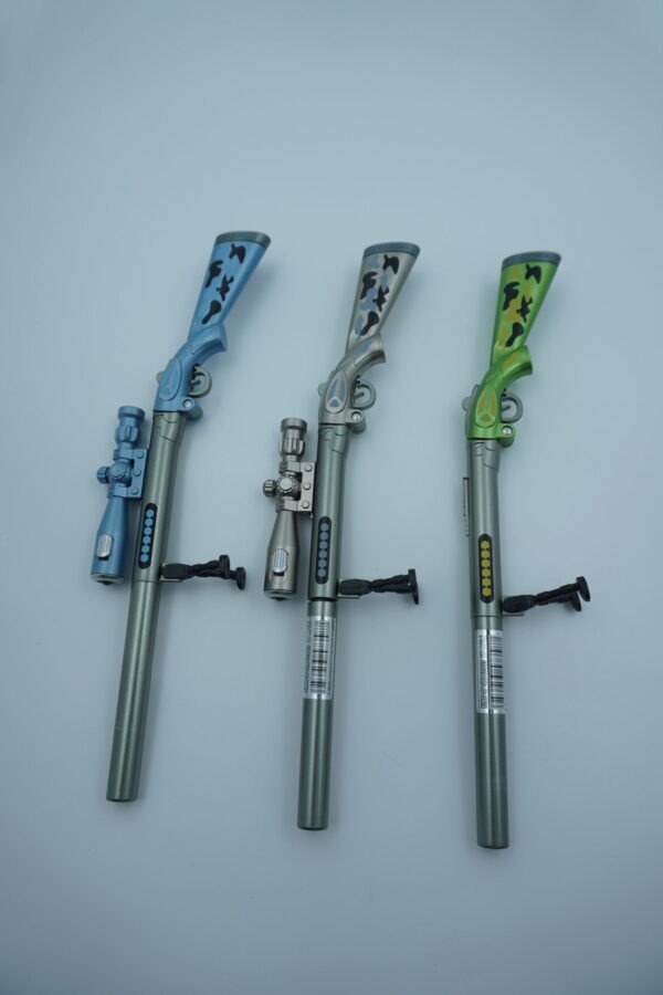 DSC01788-scaled-1.jpg Fancy pen